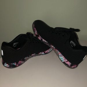 No bull women’s trainers